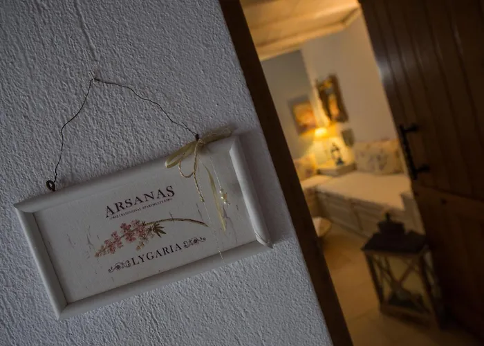 Traditional Arsanas Apartments